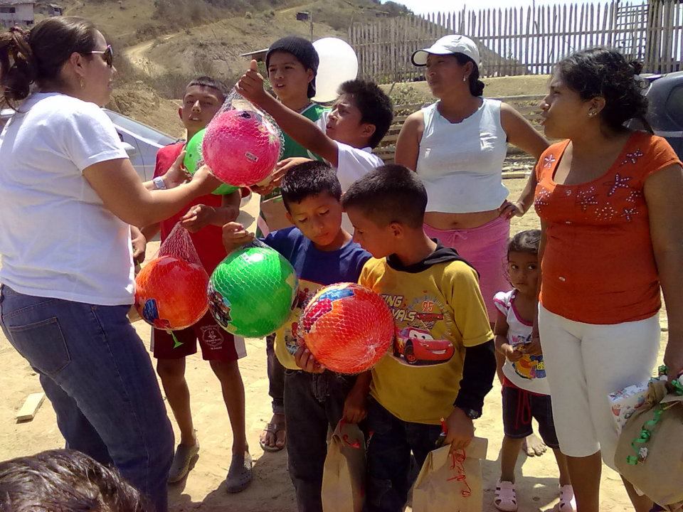 entrega de pelotas